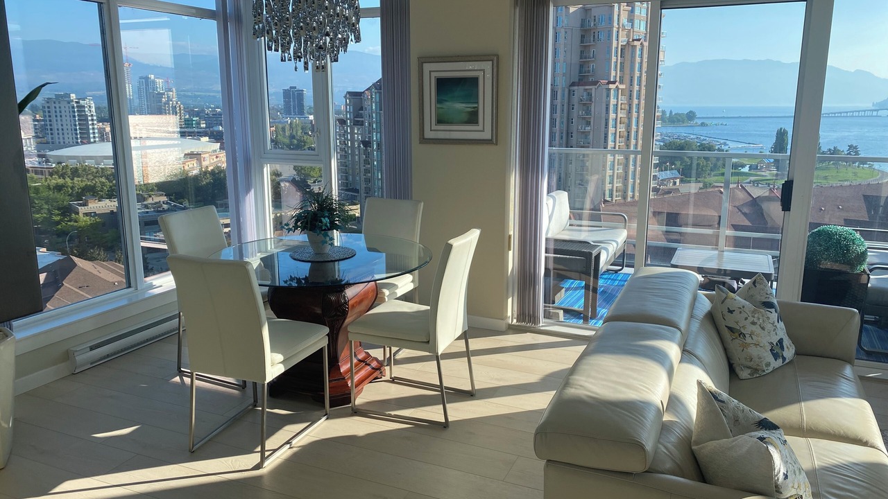 Photo of Livingroom in North End