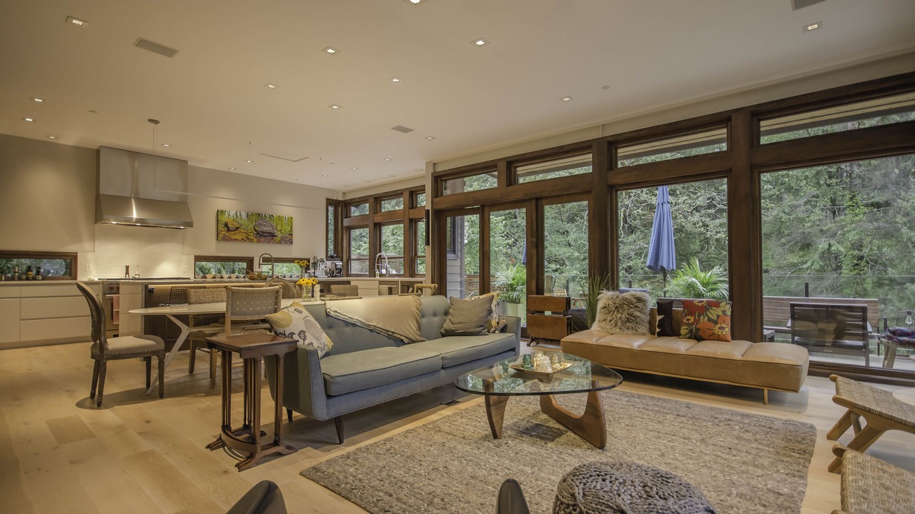 Photo of Livingroom in Deep Cove