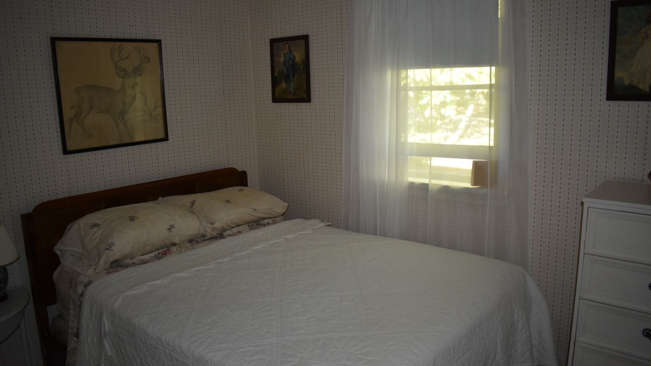 Photo of Bedroom in Wynndel