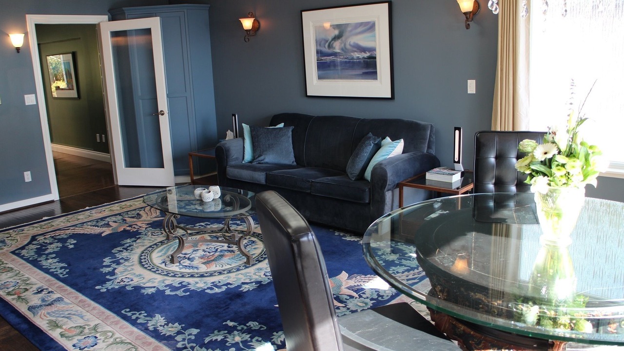 Photo of Livingroom in White Rock