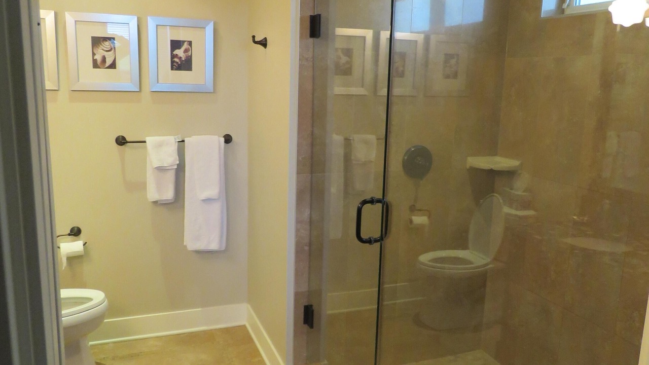 Photo of Bathroom in Regional District of Nanaimo