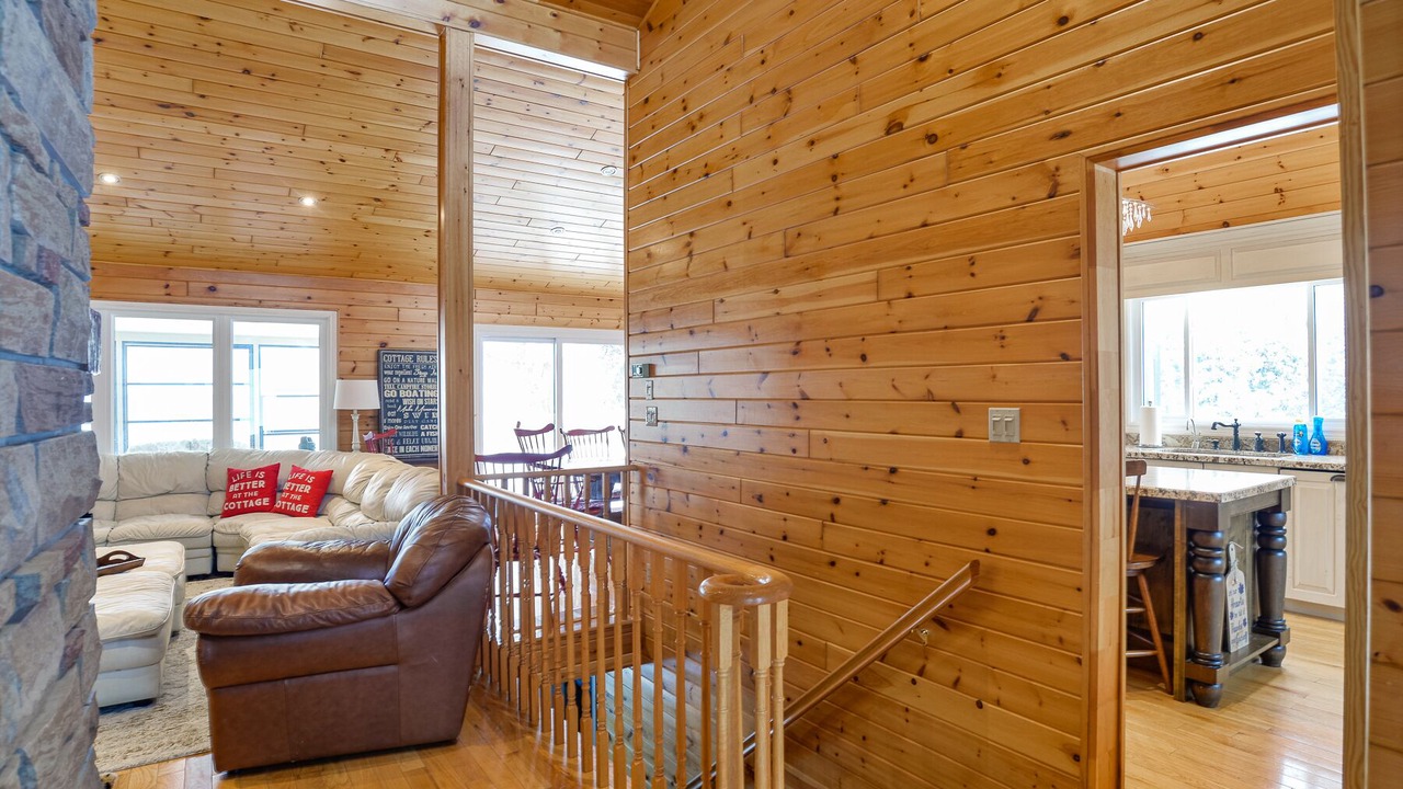 Photo of Livingroom in Orillia