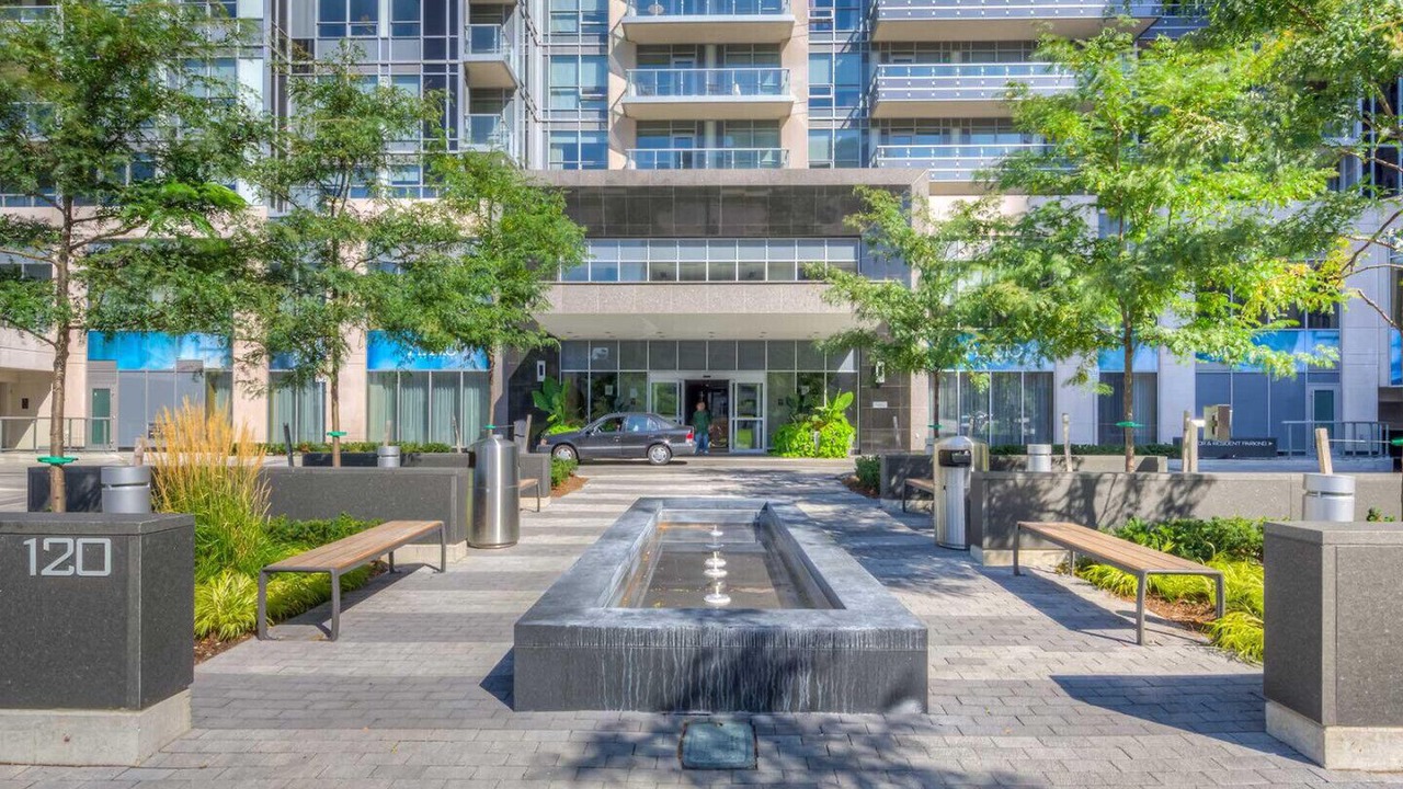 Photo of Outdoor in Willowdale