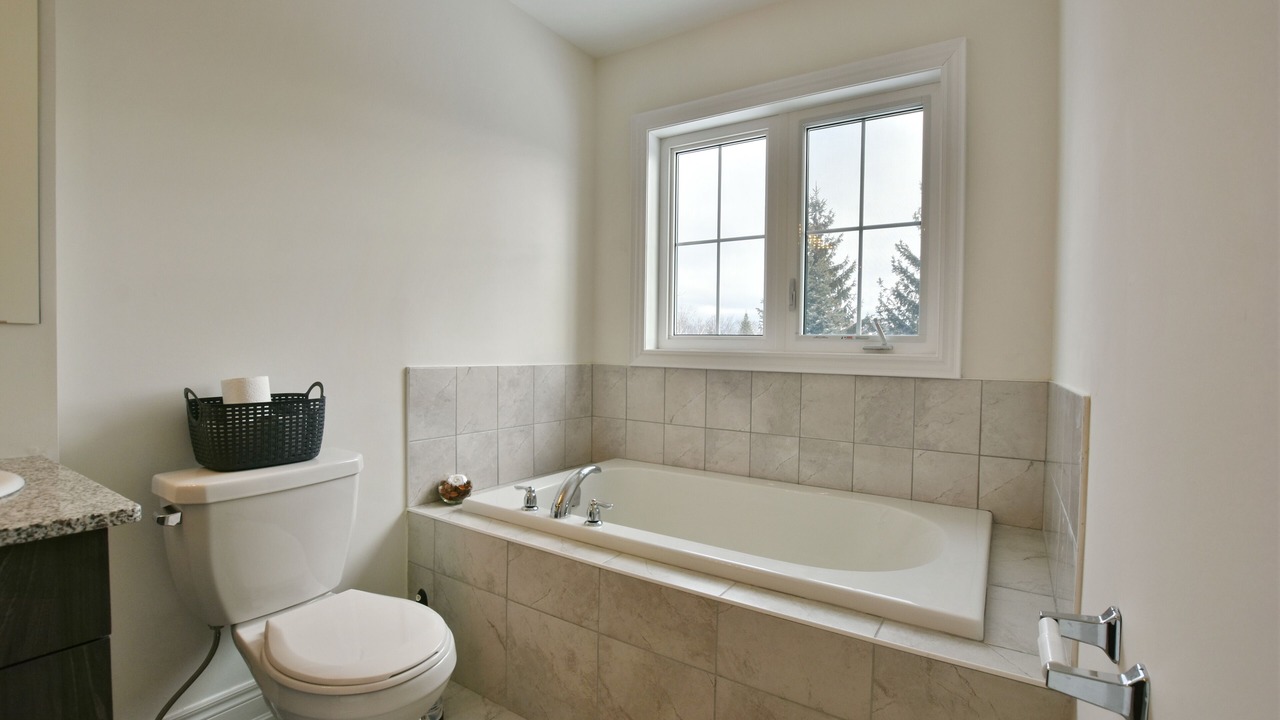 Photo of Bathroom in The Blue Mountains
