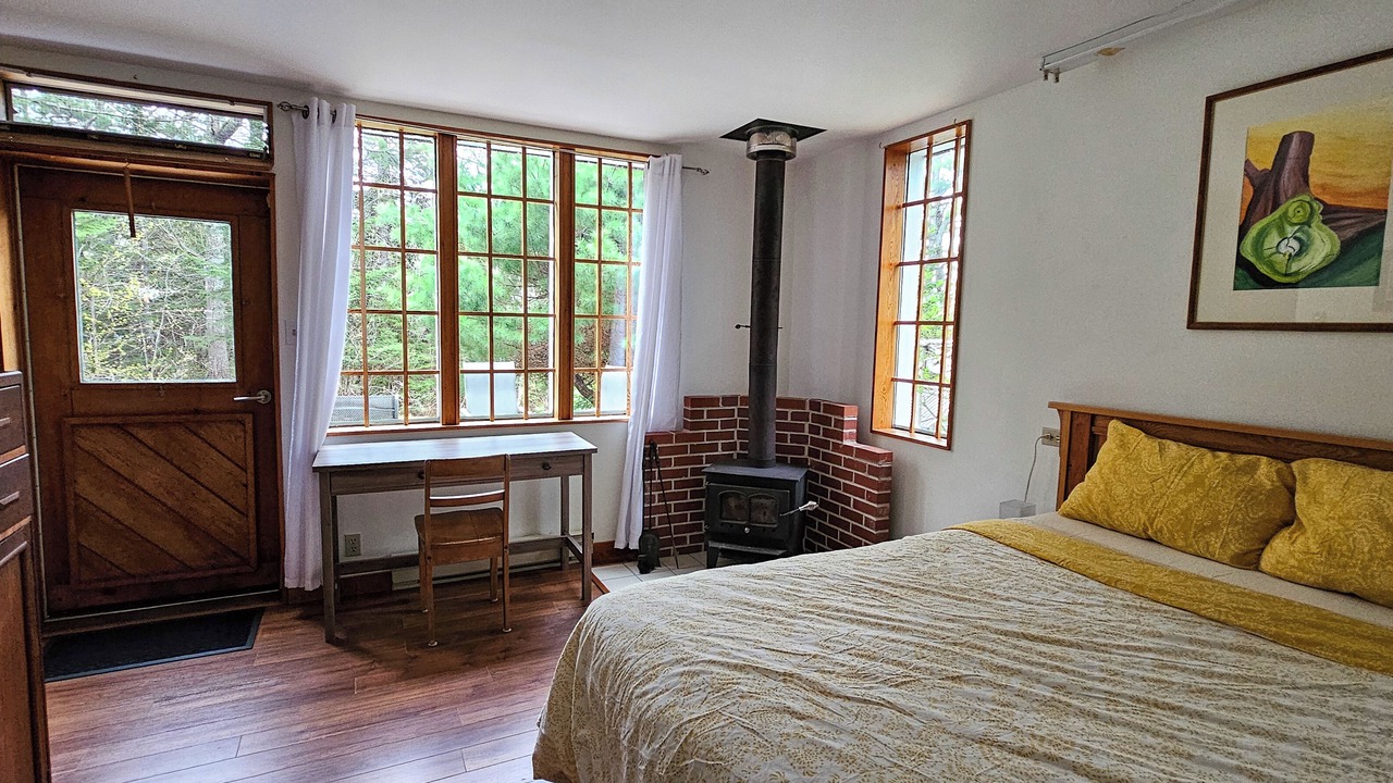 Photo of Bedroom in Hubbards