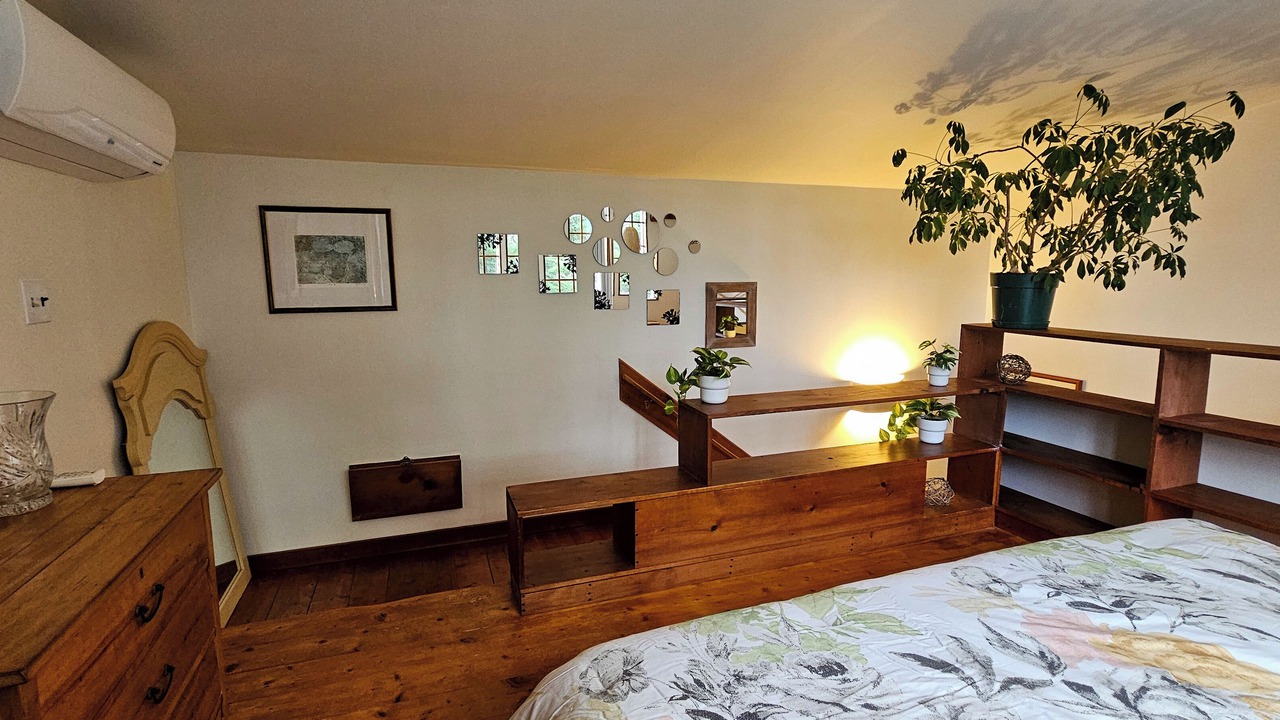 Photo of Bedroom in Hubbards