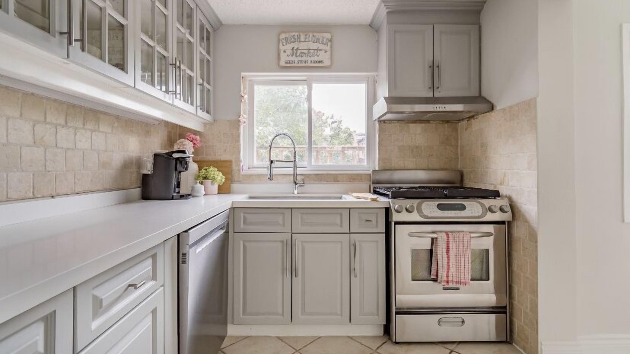 Photo of Kitchen in Oakwood Village