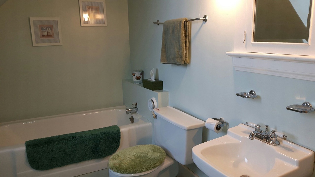 Photo of Bathroom in Division No. 16