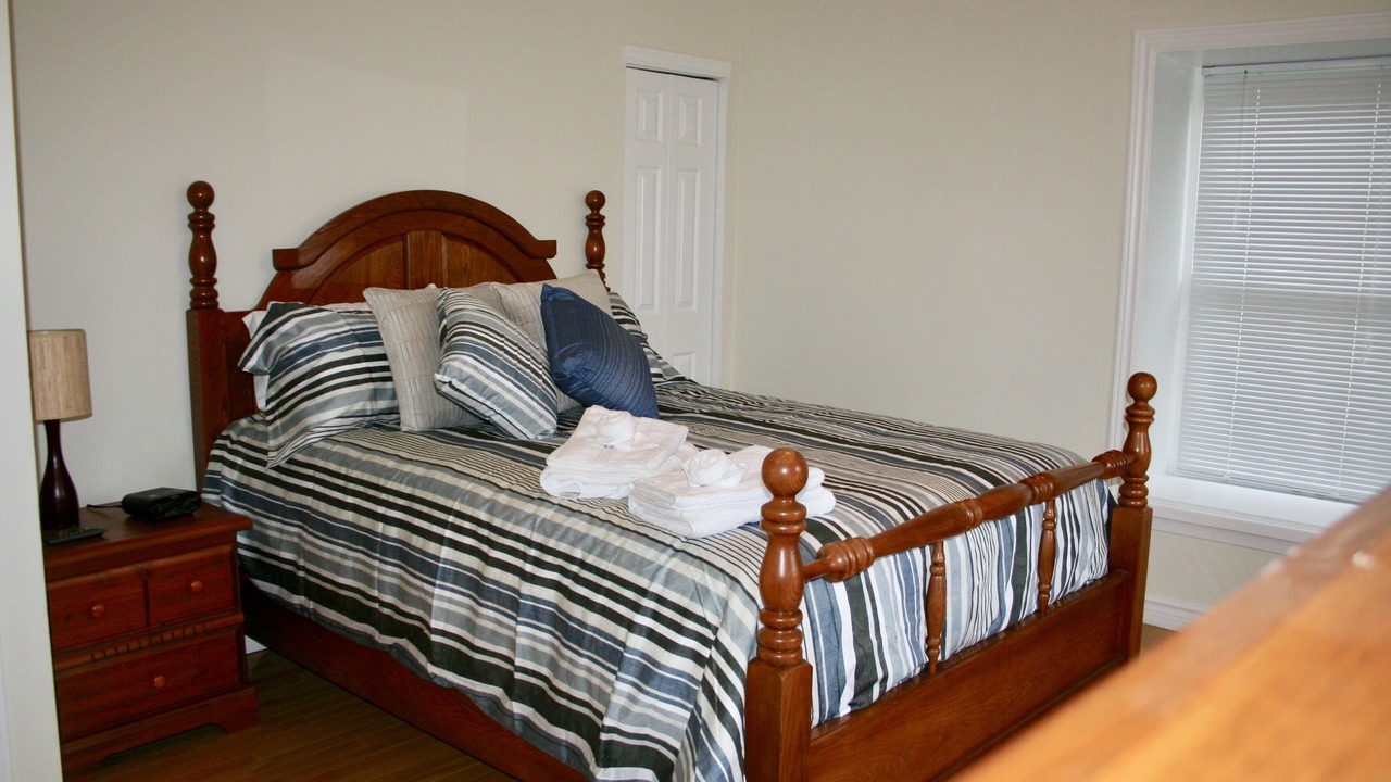 Photo of Bedroom in Gananoque