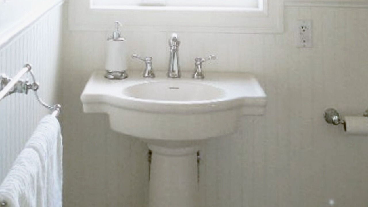 Photo of Bathroom in Little Pond