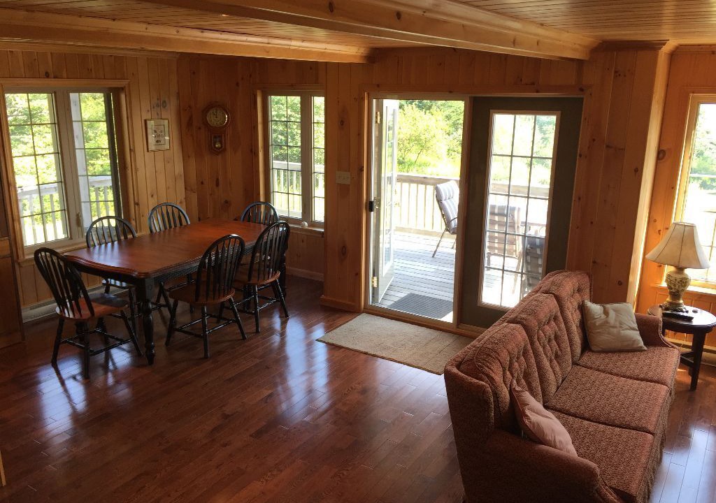 Photo of Livingroom in Louis Head