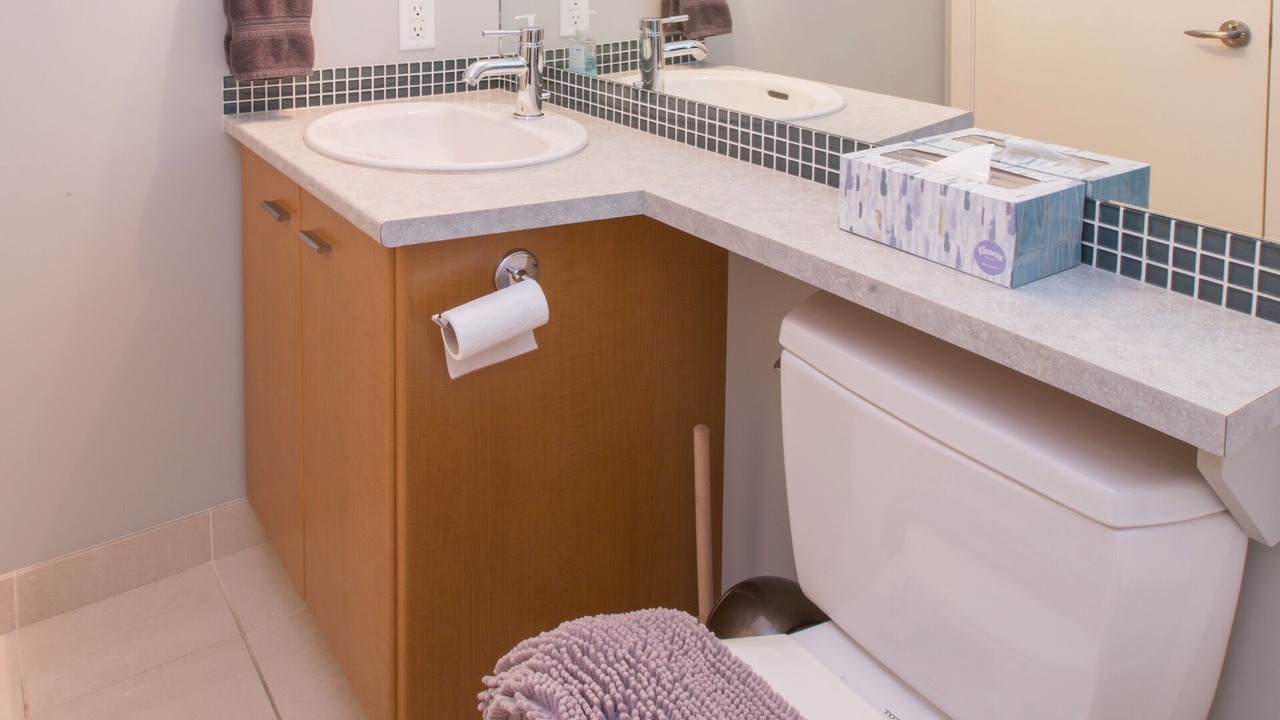 Photo of Bathroom in Inner Harbour