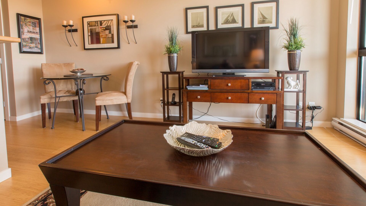 Photo of Livingroom in Inner Harbour