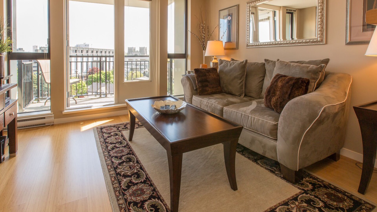 Photo of Livingroom in Inner Harbour