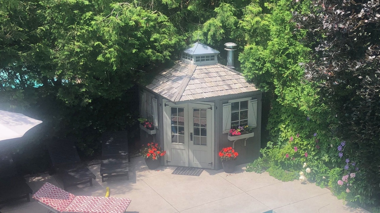 Photo of Outdoor in Mineola