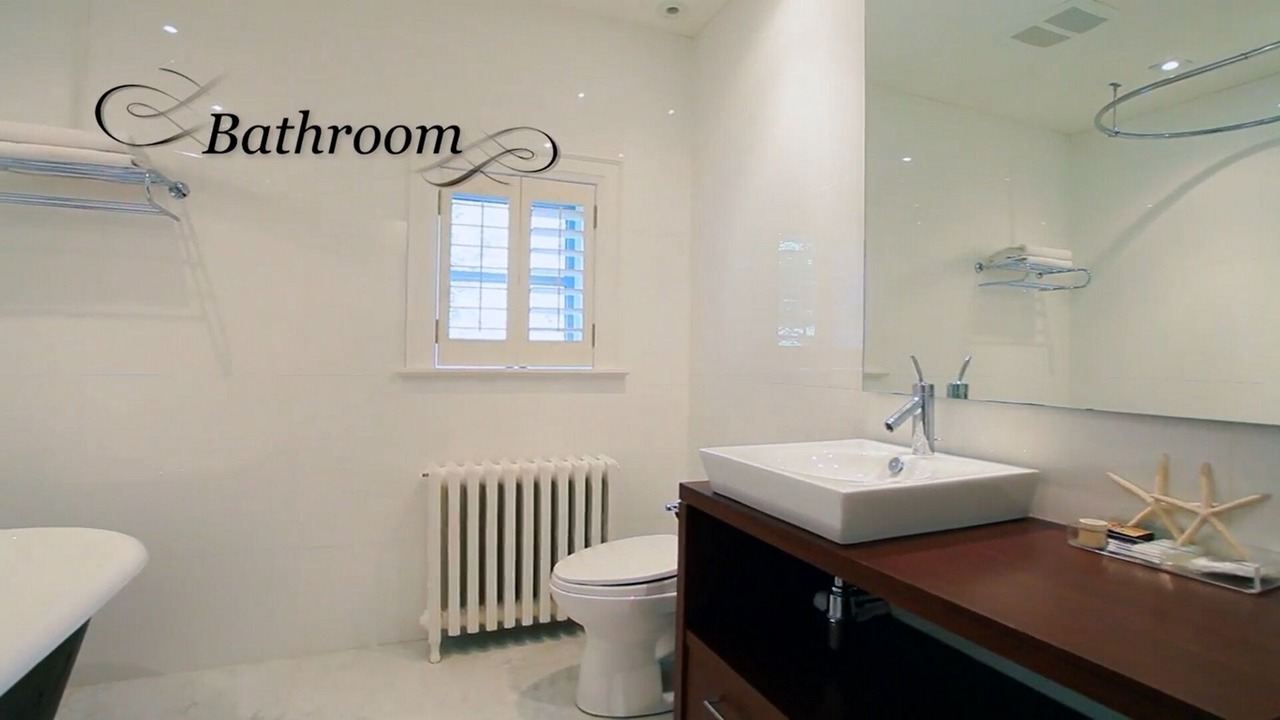 Photo of Bathroom in Mineola
