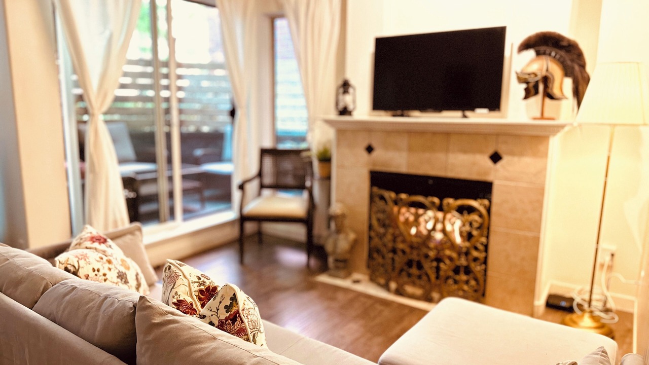 Photo of Livingroom in Fairview