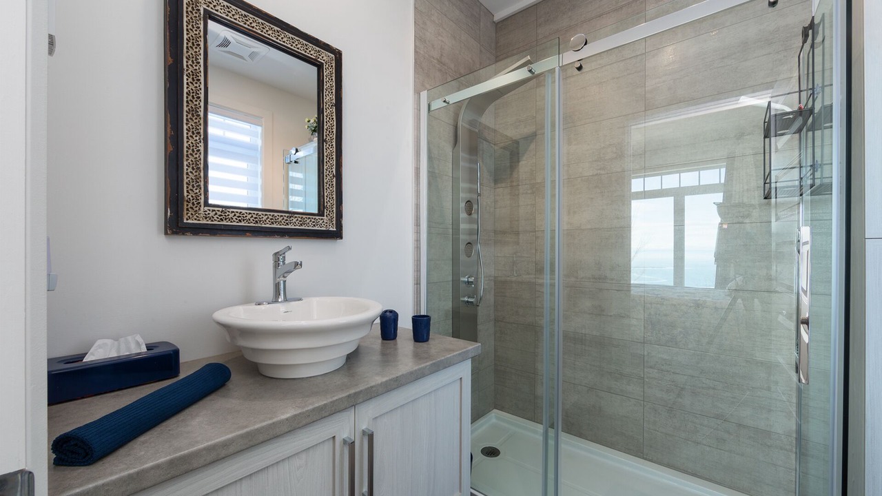 Photo of Bathroom in Saint-Joseph-de-la-Rive