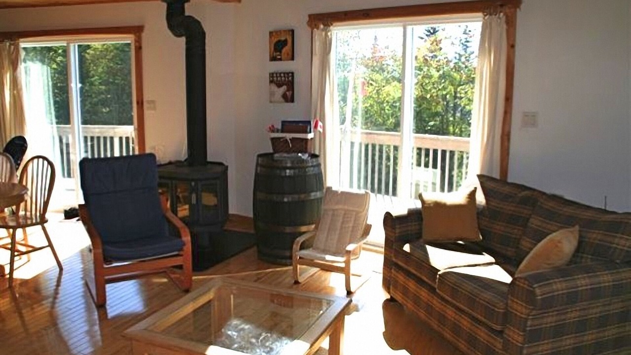 Photo of Livingroom in Walkerville