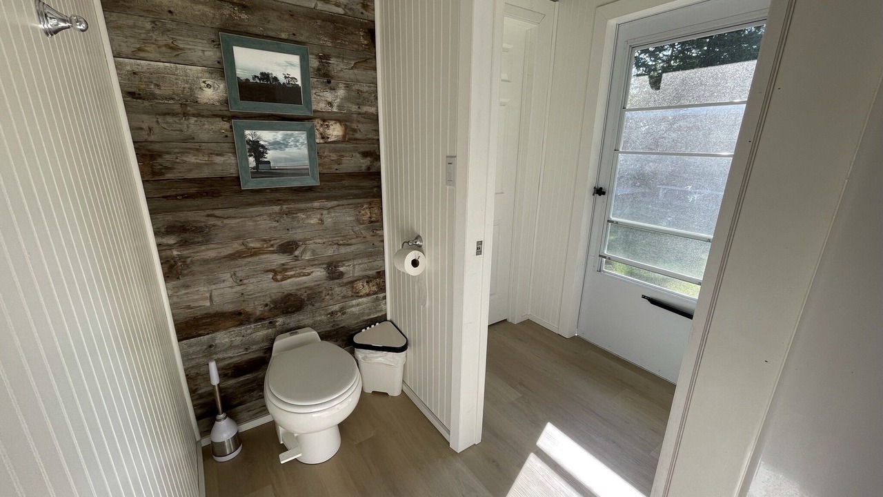 Photo of Bathroom in Beaconia
