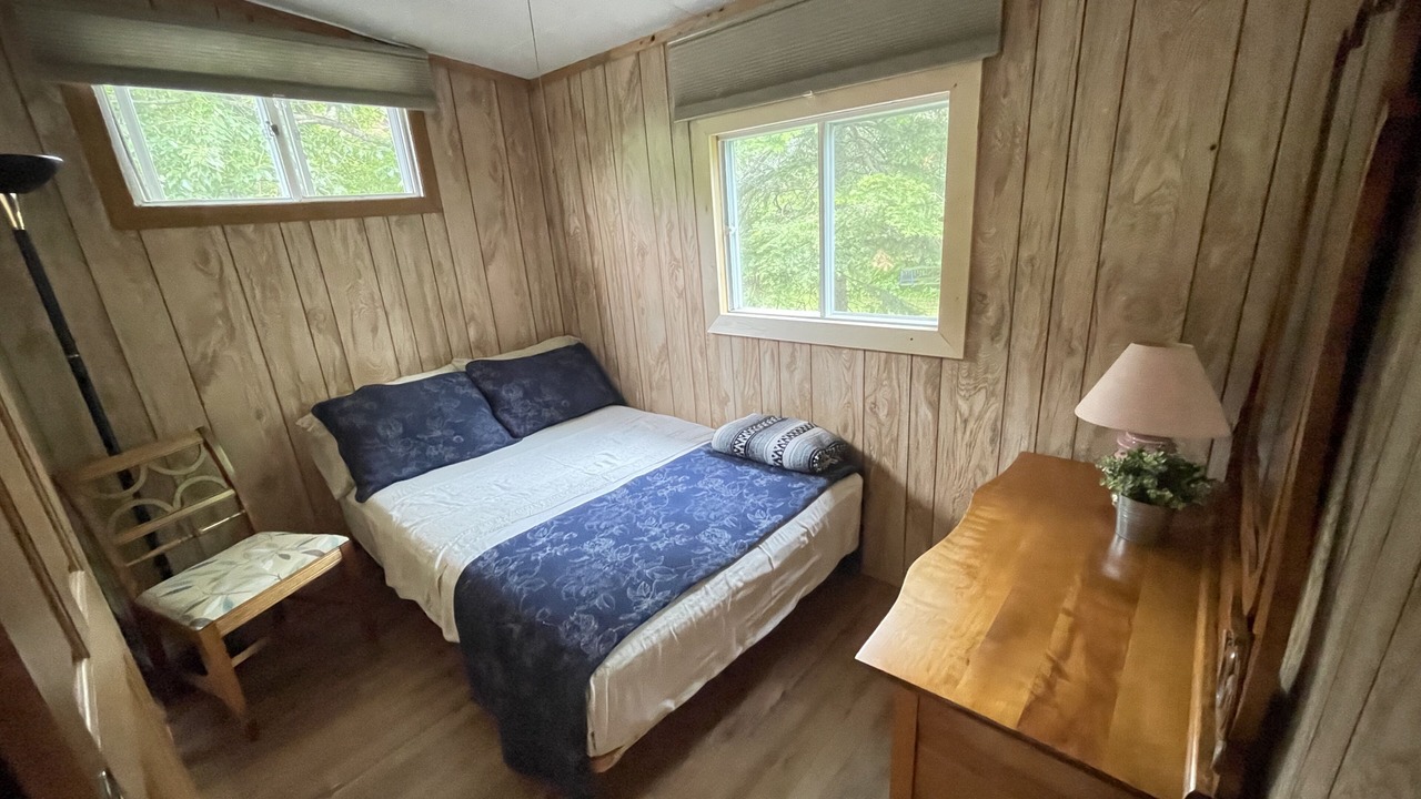 Photo of Bedroom in Beaconia