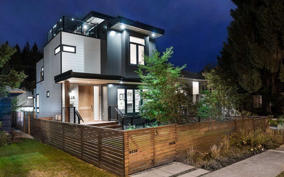 Photo of Outdoor in West Point Grey