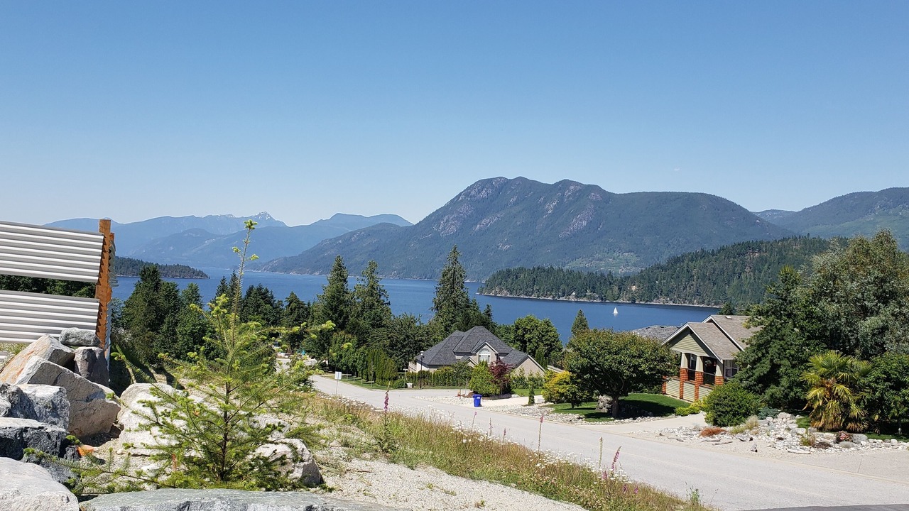 Photo of Others in West Porpoise Bay