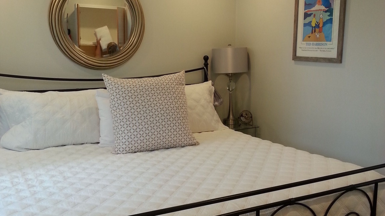 Photo of Bedroom in Yellow Point