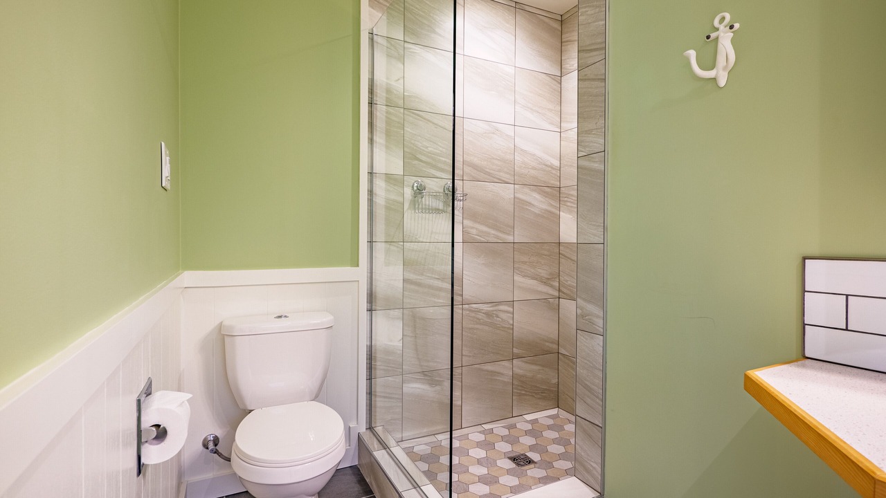 Photo of Bathroom in Ucluelet