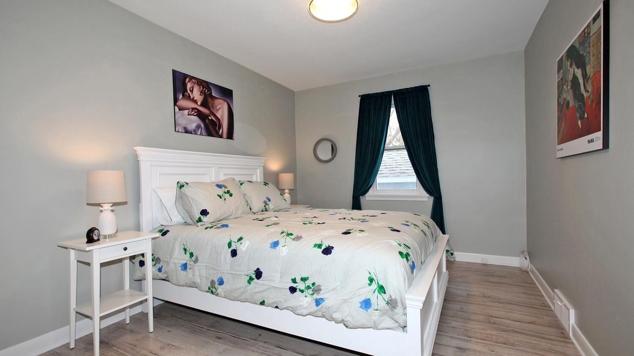 Photo of Bedroom in Niagara-on-the-Lake