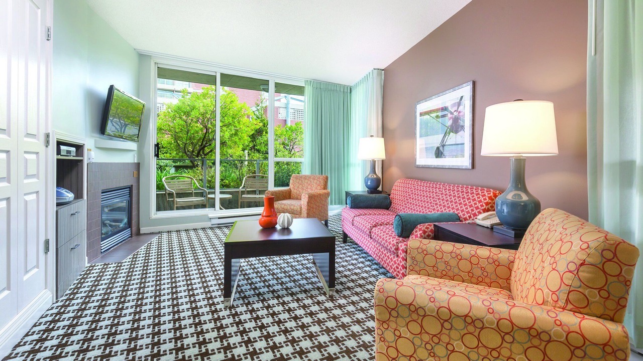 Photo of Livingroom in Inner Harbour