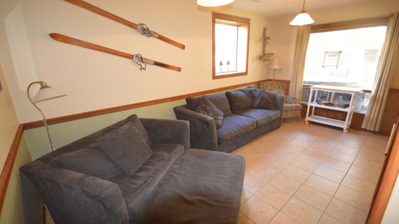Photo of Bedroom in Division No. 3