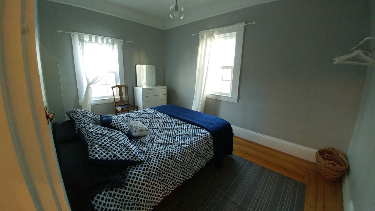Photo of Bedroom in Shelburne