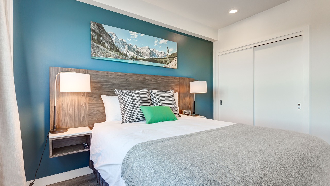 Photo of Bedroom in Crescent Heights