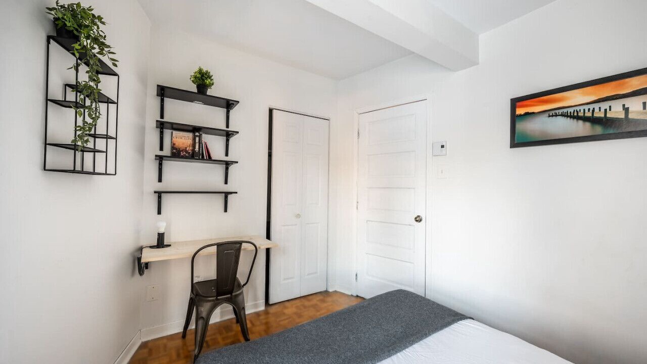 Photo of Bedroom in Hochelaga