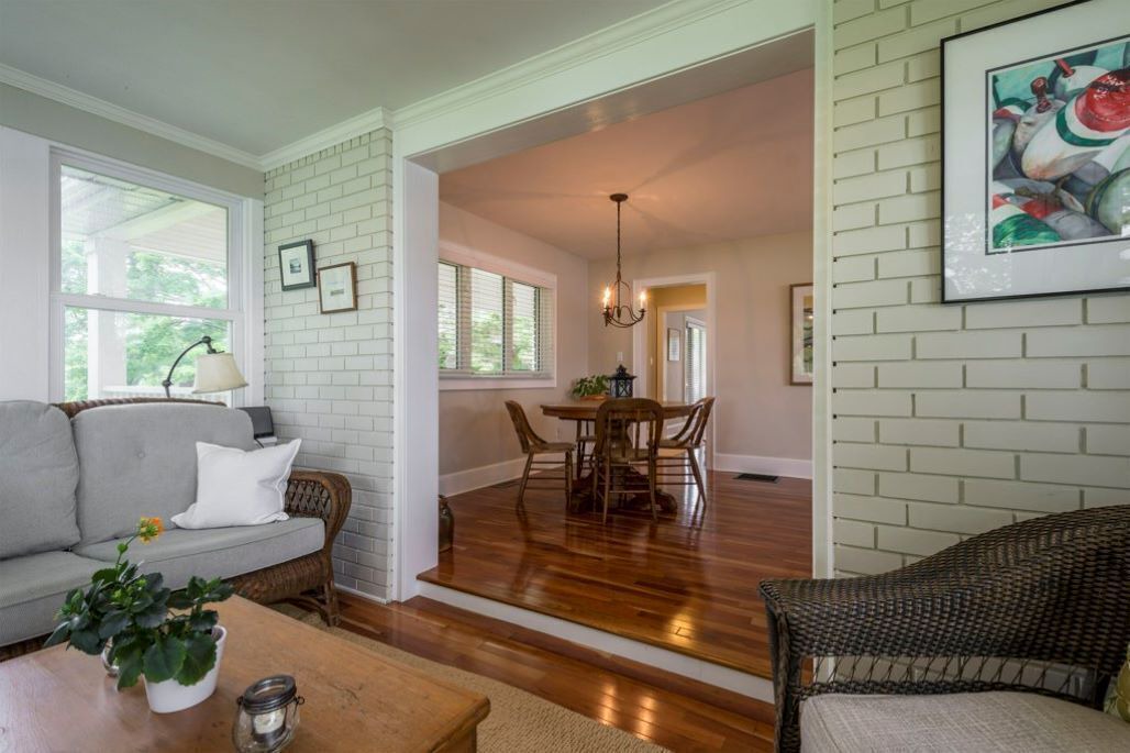 Photo of Livingroom in Adolphustown