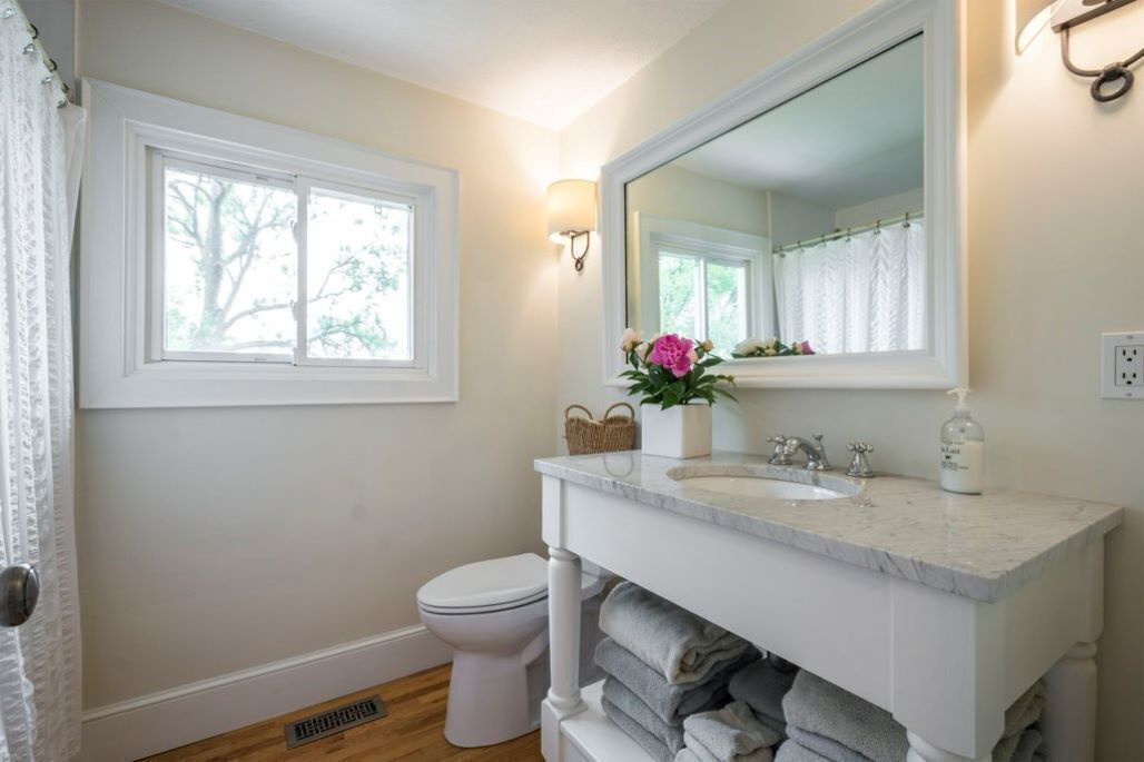 Photo of Bathroom in Adolphustown