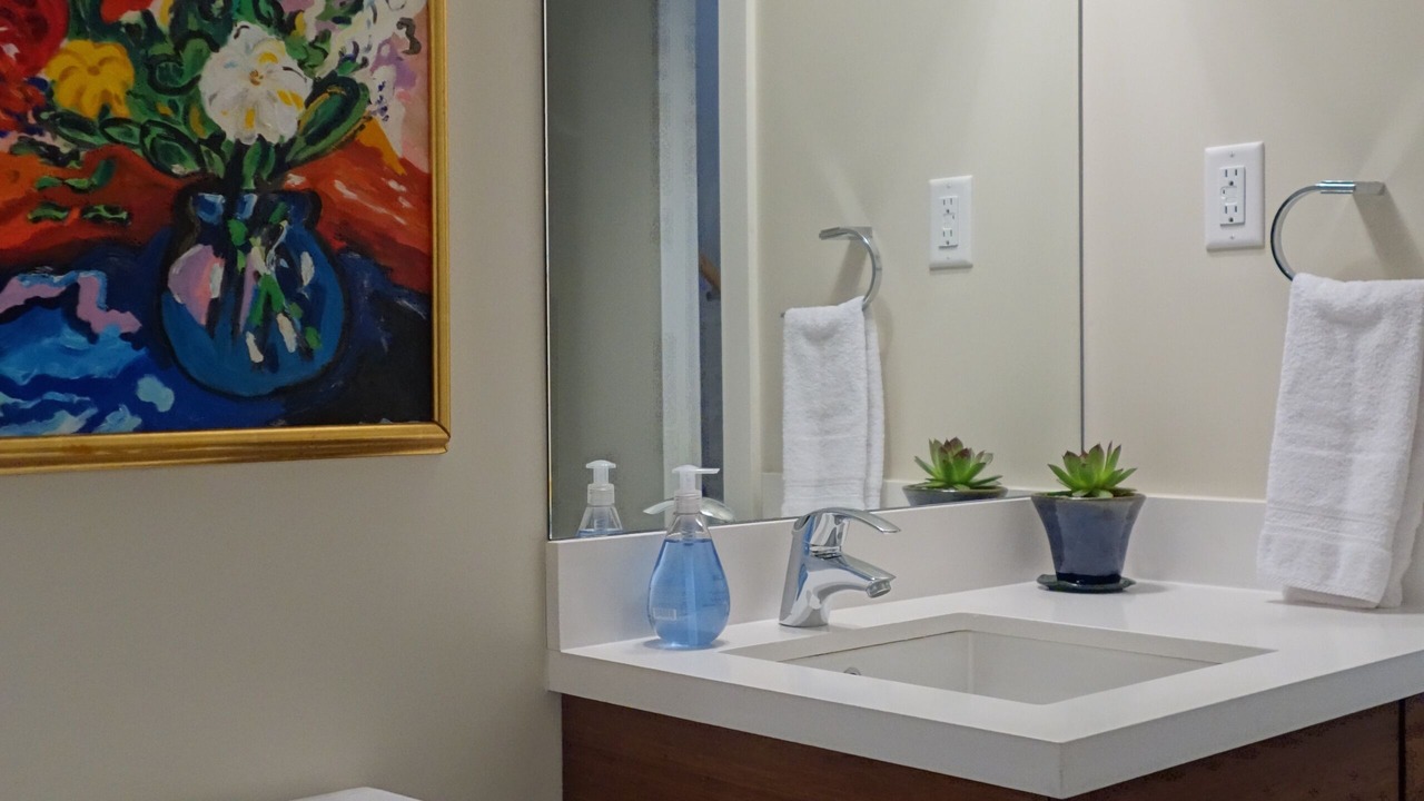 Photo of Bathroom in West Point Grey