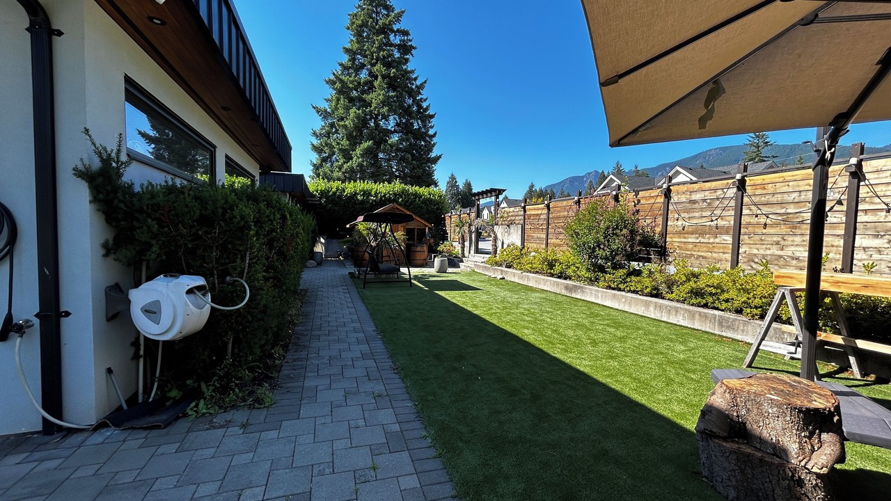 Photo of Outdoor in Edgemont