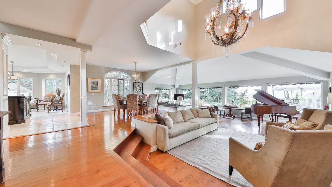 Photo of Livingroom in Sainte-Adele