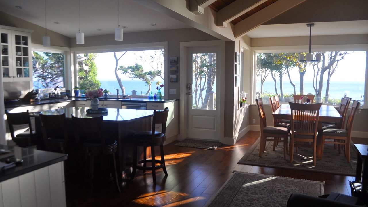 Photo of Bedroom in Comox