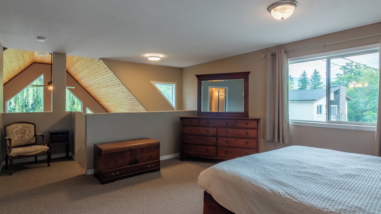 Photo of Bedroom in Okanagan-Similkameen