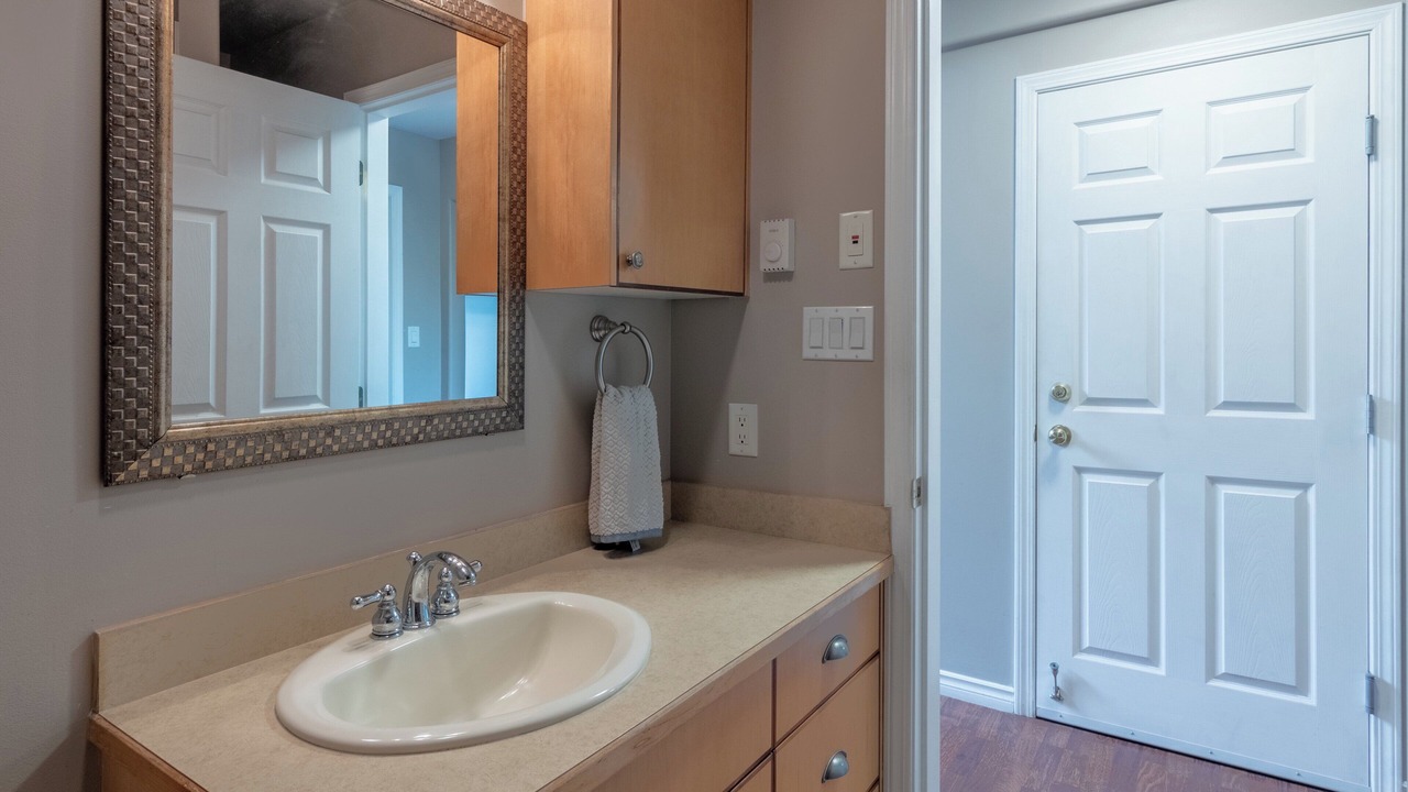 Photo of Bathroom in Okanagan-Similkameen