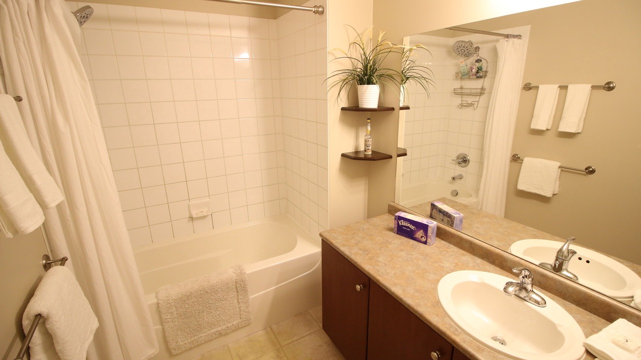 Photo of Bathroom in Quail Ridge