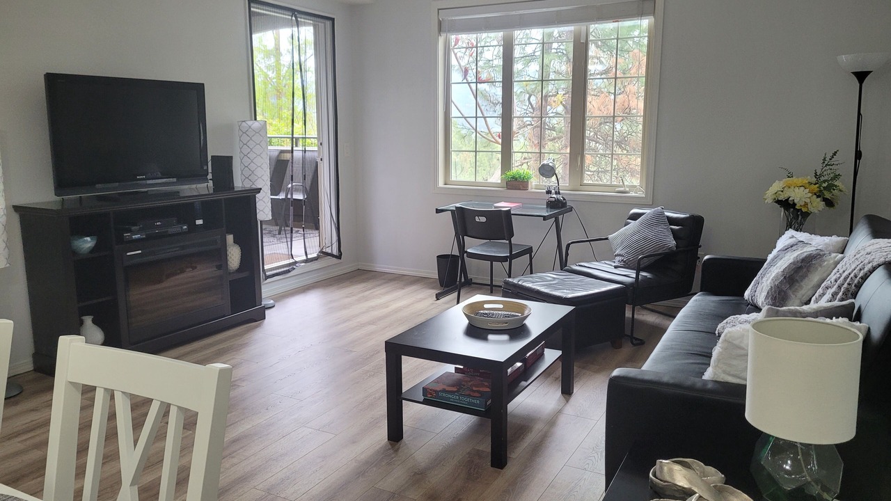 Photo of Livingroom in Quail Ridge