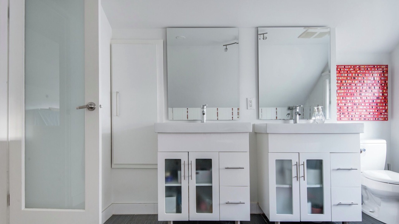 Photo of Bathroom in Kitsilano