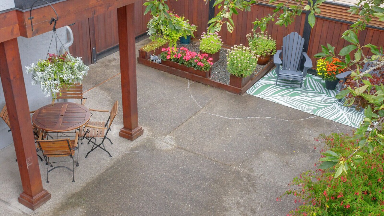 Photo of Outdoor in Gordon Head