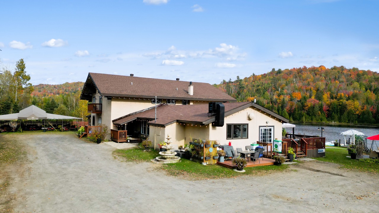 Photo of Outdoor in Sainte-Marguerite-du-Lac-Masson