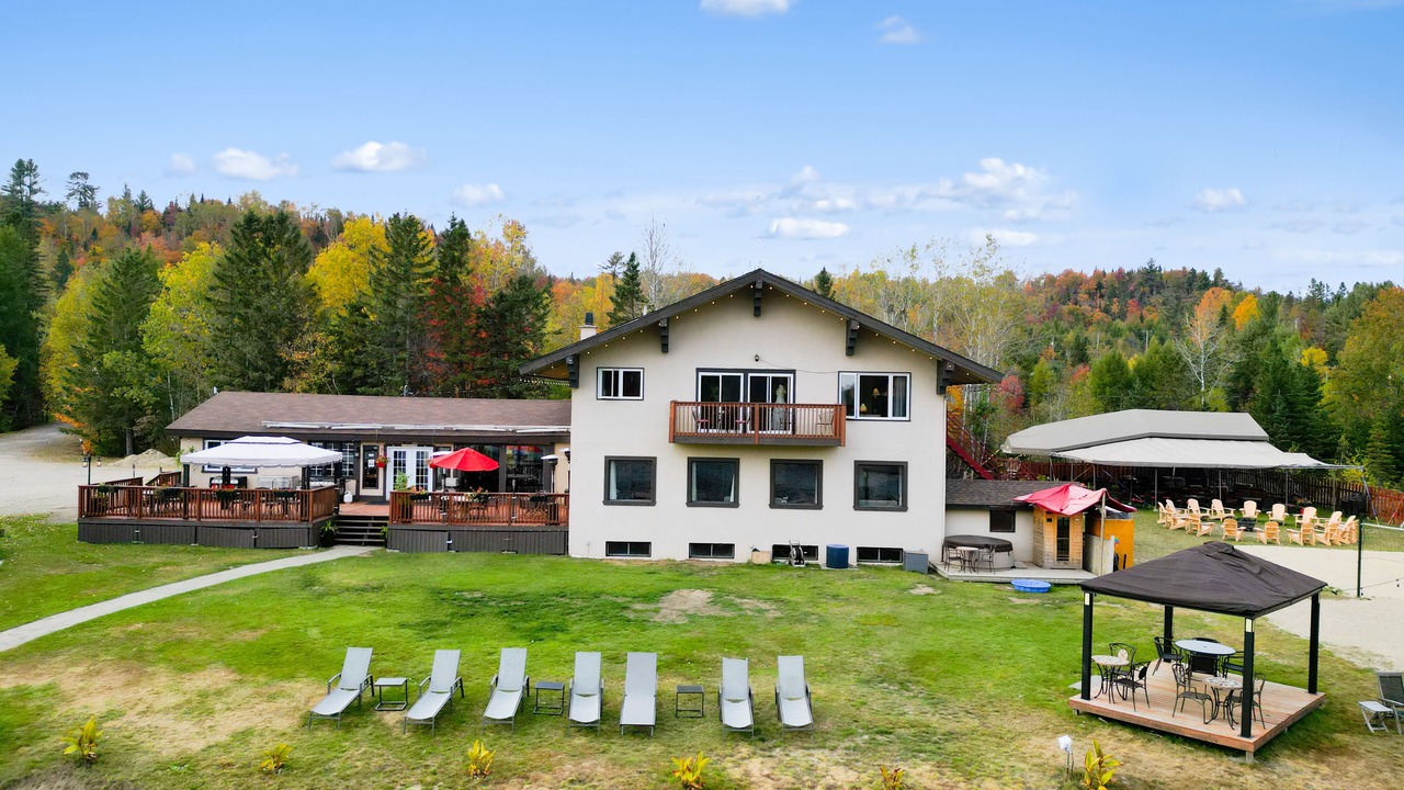 Photo of Outdoor in Sainte-Marguerite-du-Lac-Masson