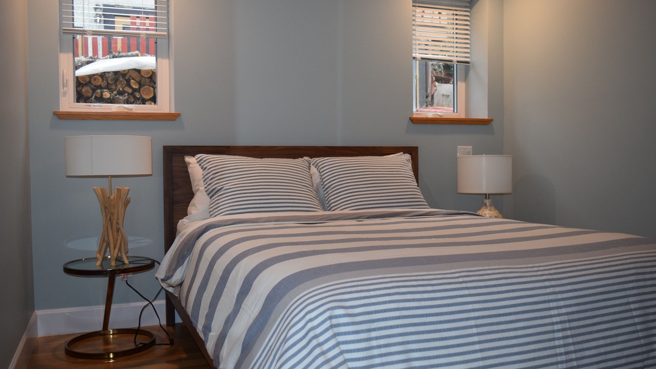Photo of Bedroom in Saanich East